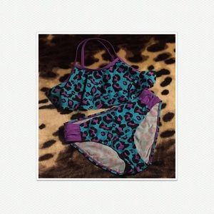 Girls 2 piece swimsuit